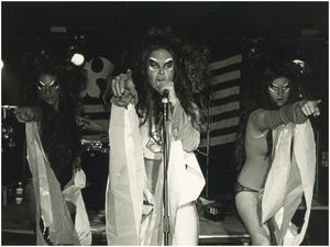 0007 : Dopepics Archive : The Voluptuous Horror Of Karen Black