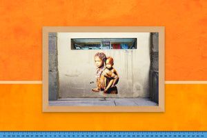 DOPEPICS : 0011 : Framed : African Kids In Barcelona