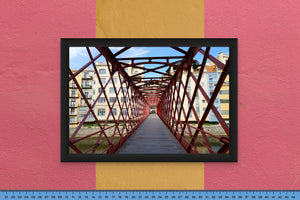 DOPEPICS : 0039 : Framed : Old Fish Market Bridge