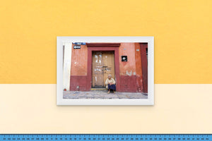 DOPEPICS : 0028 : Framed : Woman In Doorway