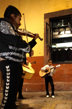 DOPEPICS : 0029 : Framed : Mariachi Jr.